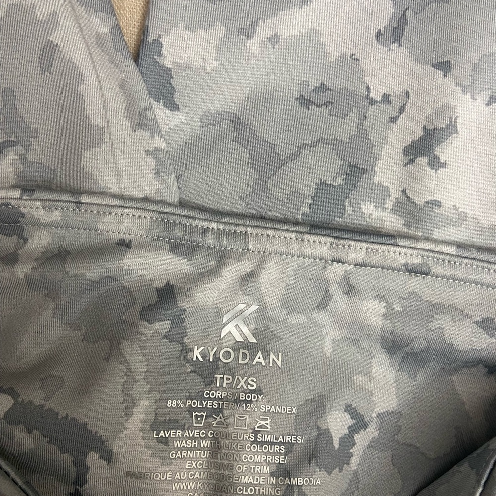 KYODAN HIGH WAIST LEGGINGS : SILVER GREY CAMO - Picture 8 of 11